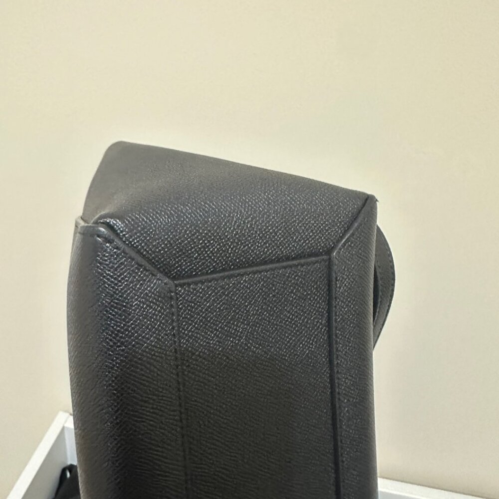 CELINE Grained Calfskin Belt Bag Micro Black - Picture 7 of 15